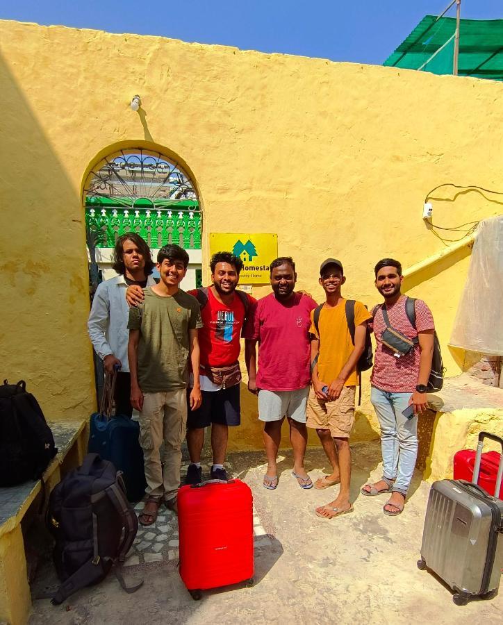 Zigzag Homestay アーグラ エクステリア 写真